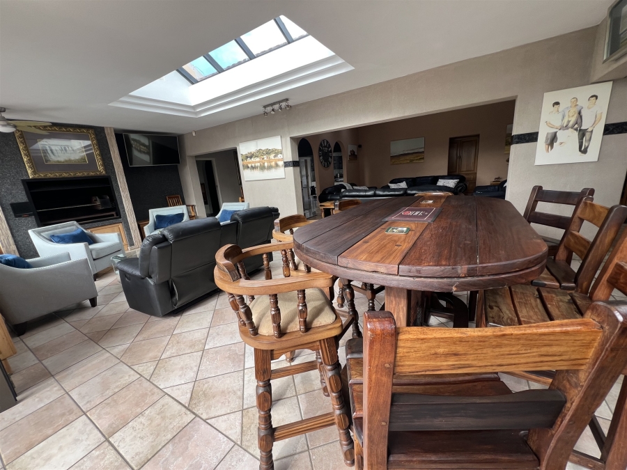 4 Bedroom Property for Sale in Bonnie Doone Eastern Cape